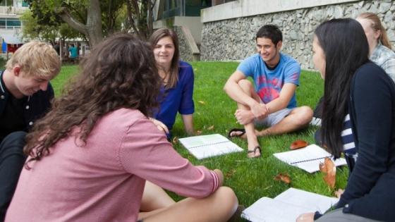 1 2 Bi Hai Du Hoc Sinh Co Ielts 75 Speaking 70 Nhung Noi Tieng Anh Khong Nguoi Nuoc Ngoai Nao Hieu